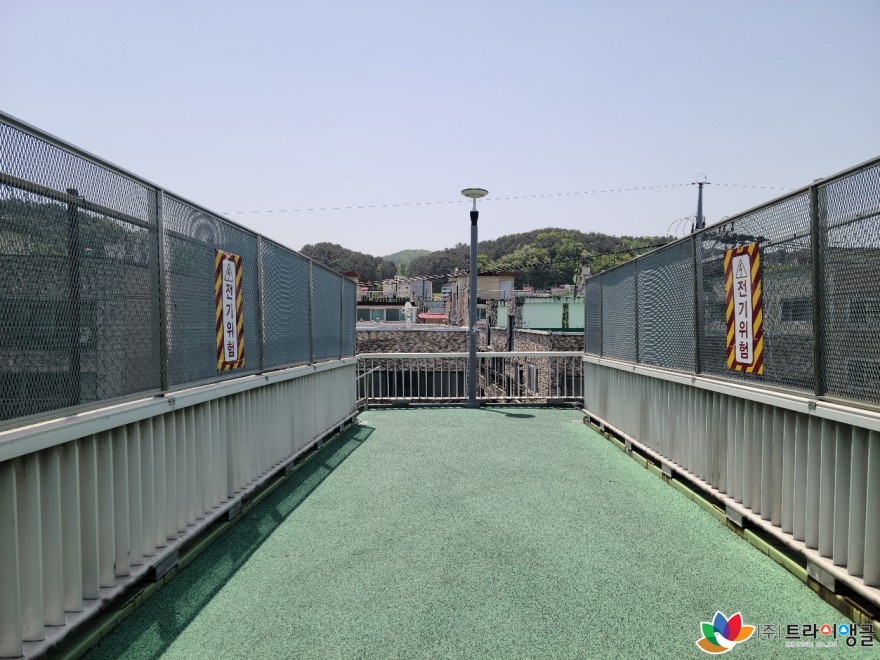 90db556356104f3de831b90965dd4e04_1747709
