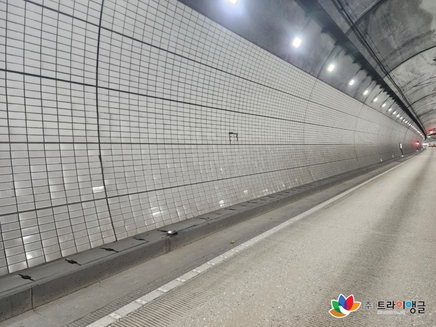 5e930626358f6cbf6e1136d674c46cac_1761621