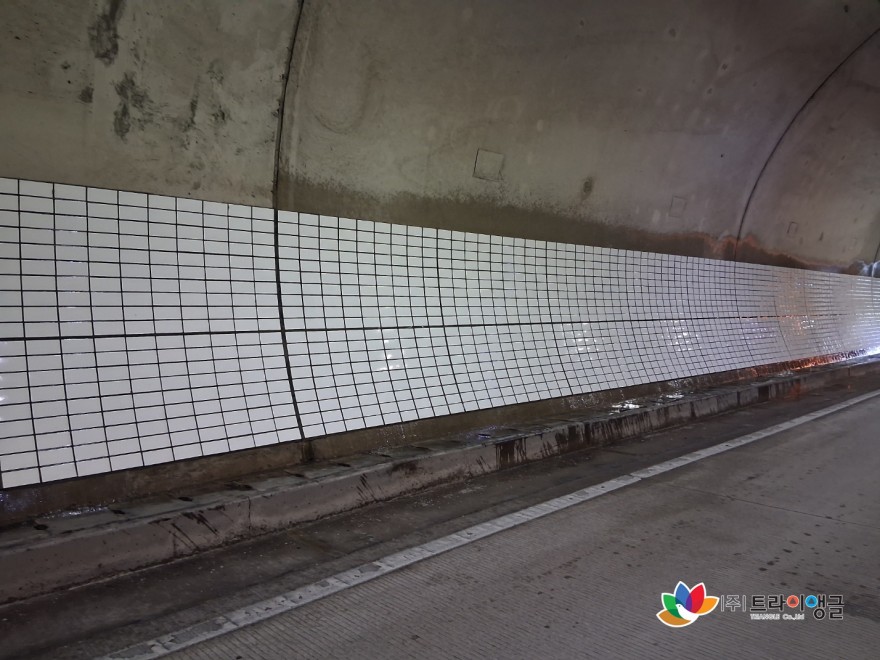 c21cdb8e267bab696353d95ca72e03df_1761872