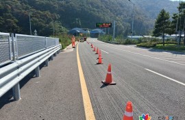 터널 벽면 및 노면 세척작업