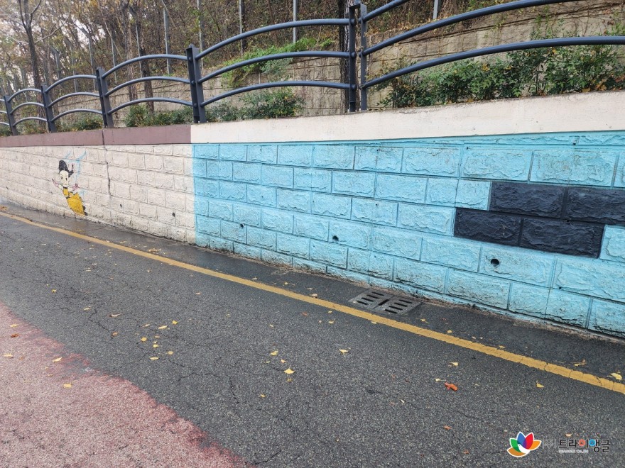 2f7fb1f01b4b403eeb4ab911f50f5fa6_1764208