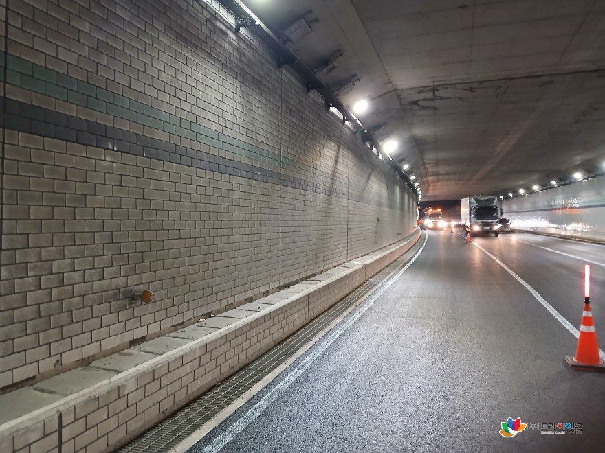 54b11ceef2ffe39c820d82e3d5fd027f_1763596