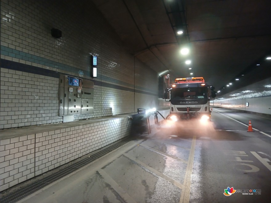 54b11ceef2ffe39c820d82e3d5fd027f_1763596