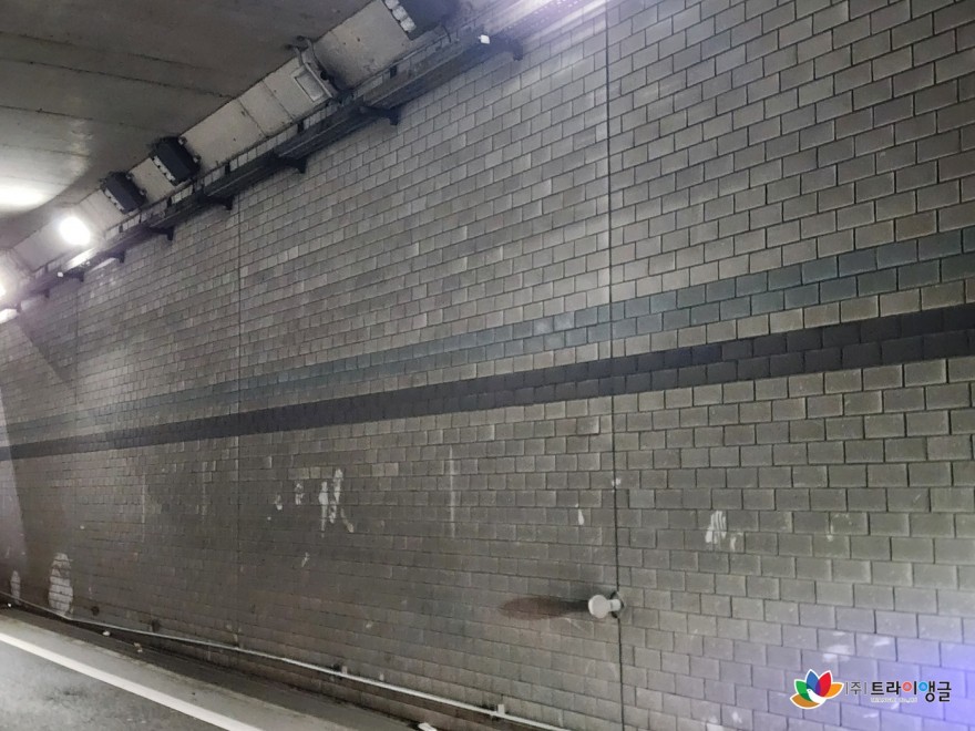 c4f3d37b60864988fed8bddf161ef725_1763513