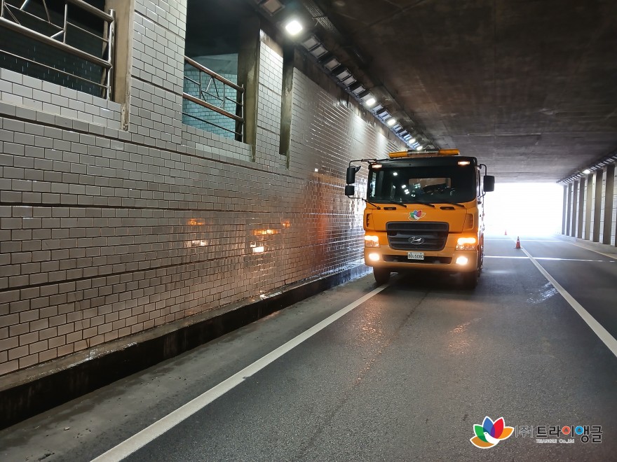 c9fecdc726202ffa6309a518bd7a668d_1762214