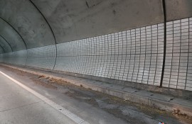 터널 벽면 및 노면 세척작업