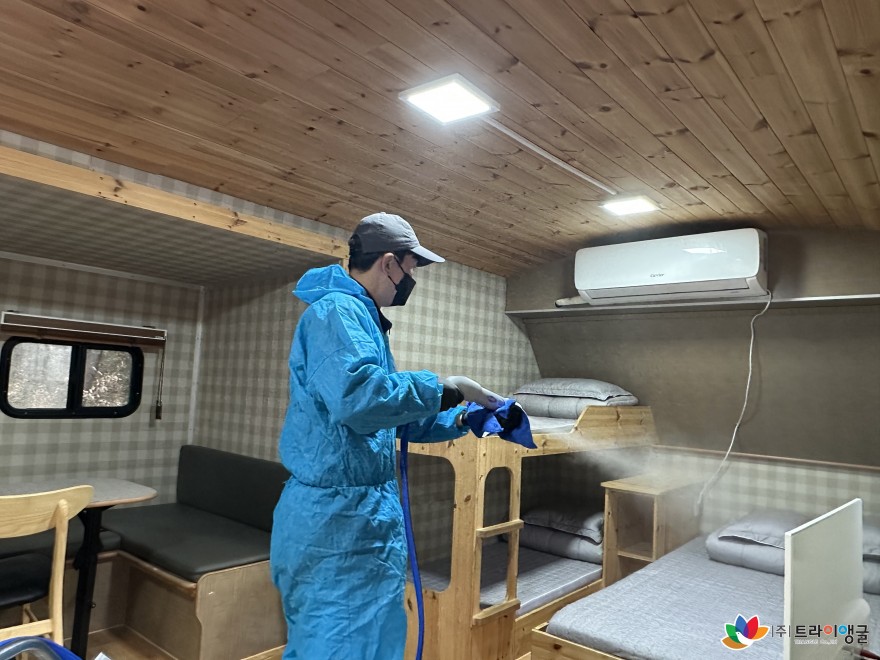 93372486412d4e24bef1e1f1cccb5c07_1765441