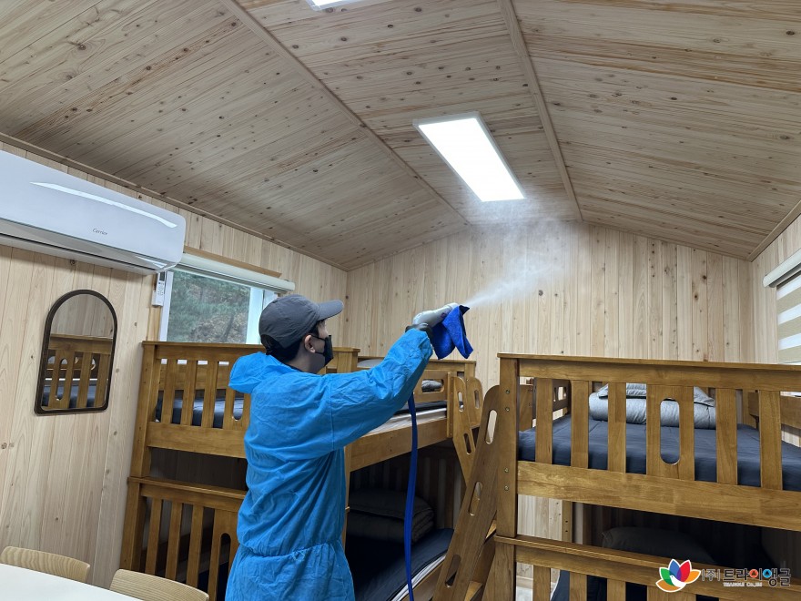 93372486412d4e24bef1e1f1cccb5c07_1765441