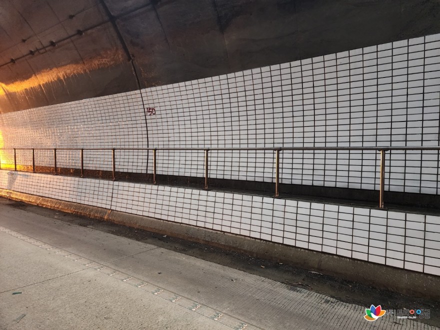 ad9d244bf9ac3bbafbafa6b02b03277c_1765239