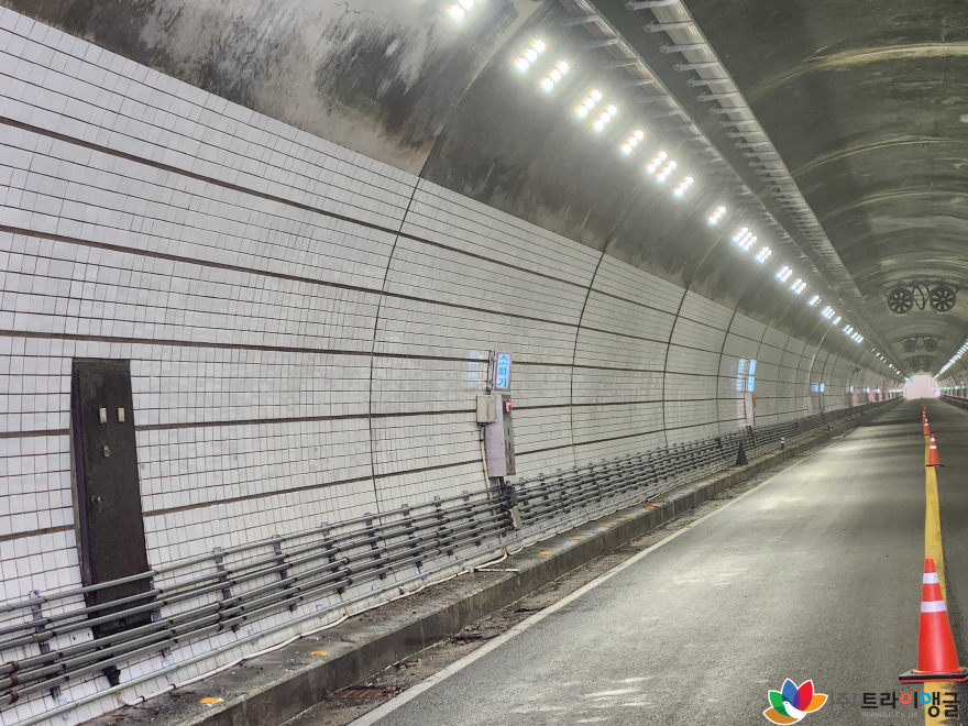 5aaa51fc1495ea819dcb6f9f932a9d75_1775784